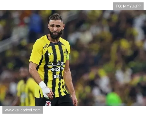 欧冠历史射手榜前列：本泽马的历史地位再评估